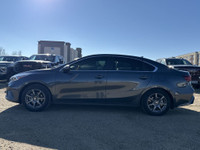 AMVIC Licensed Dealer AMVIC Licensed Dealer Stock # TU395371B Fuel efficiency meets tech-savvy allur... (image 4)