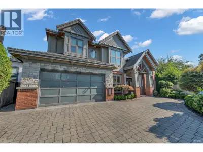 Welcome to 10460 Reynolds Drive in Richmond´s desirable Woodwards neighbourhood. This custom-built S...