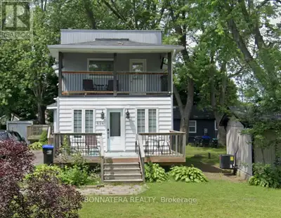 A cottage directly across from Innisfil Beach Park and the sparkling shores of Lake Simcoe is availa...
