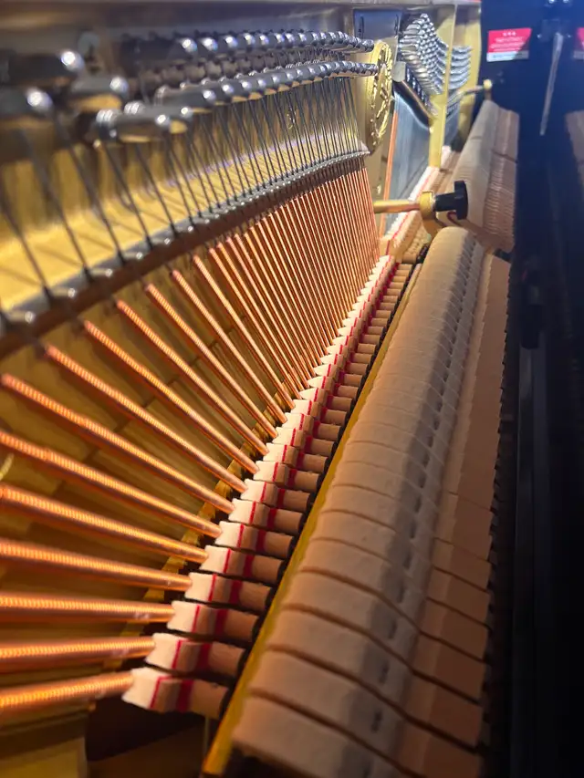 PIANO YAMAHA U5AS SILENT (1995) in Pianos & Keyboards in City of Montréal - Image 3