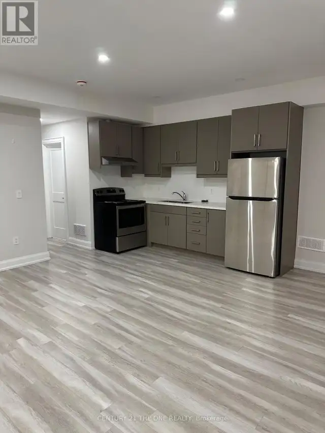 LOWER - 201A MCINTOSH STREET Toronto (Birchcliffe-Cliffside), On in Long Term Rentals in City of Toronto - Image 10