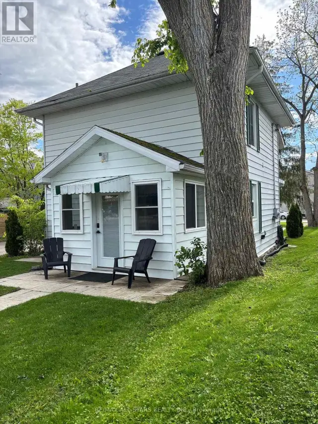 22 SHERWOOD STREET Kawartha Lakes (Bobcaygeon), Ontario62864372250882121