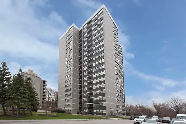 3 Bedroom Apartment- North York Don Valley Parkway Brookbanks Dr in Long Term Rentals in City of Toronto - Image 19
