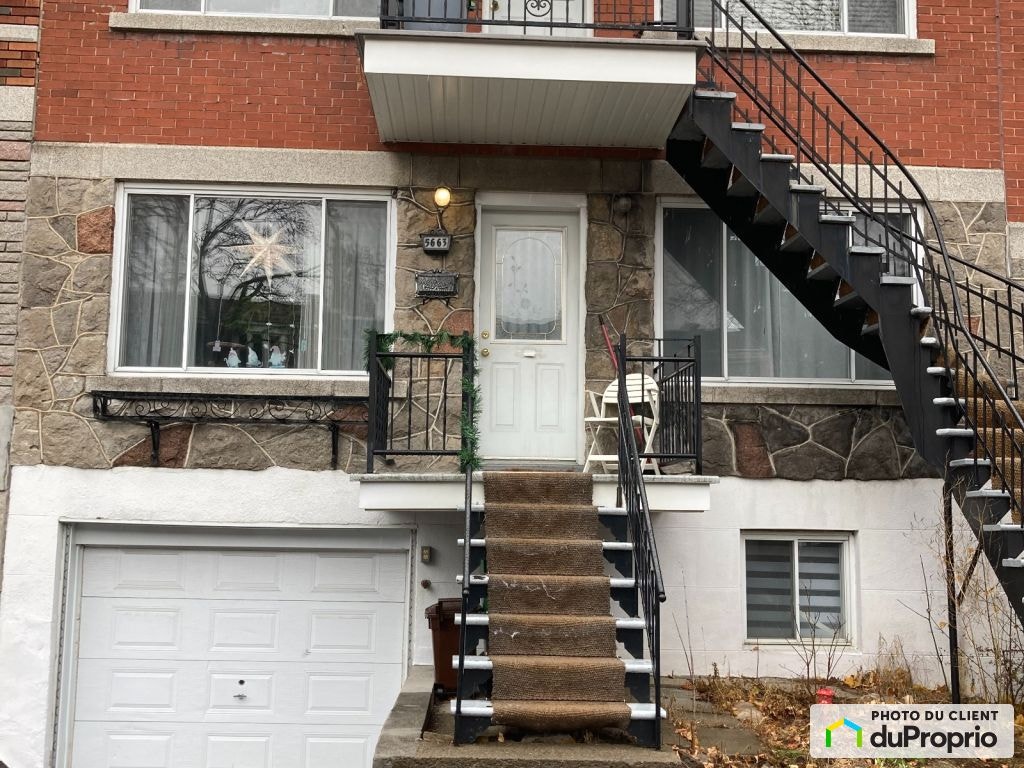 $879,000 - Triplex for sale in Rosemont / La Petite Patrie — photo 2