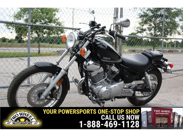2023 Yamaha V-Star 250 LIKE NEW ENTRY LEVEL CRUISER in Street, Cruisers & Choppers in Guelph - Image 2