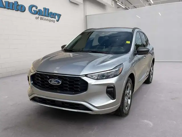 2024 Ford Escape ST-Line Hybrid, AWD, NO ACCIDENTS, CARPLAY/AUTO