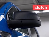 NO ACCIDENTS / CLEAN CARFAX / Auto Dimming Rearview Mirror, Front Heated Seats, Climate Control and... (image 8)