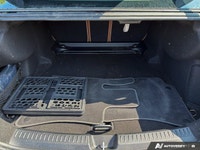 This Mercedes-Benz E-Class has a dependable Intercooled Turbo Gas/Electric I-4 2.0 L/122 engine powe... (image 8)