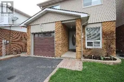 25 LINDRIDGE AVENUE Brampton (Westgate), Ontario
