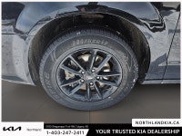 2020 Dodge Grand Caravan GT Ready for anything, from the streets of Calgary to the highways of Alber... (image 6)