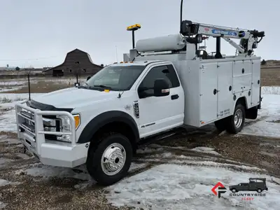 Countryside Fleet 2017 Ford F550 Regular Cab 4x4 Service Truck + 6.7L PowerStroke Diesel + 4x4 W/ Au...