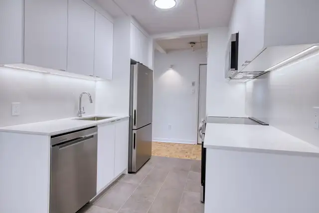 renovated 1-bedroom apartment, Saint-Lambert, May - ID 4463