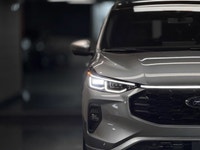 The 2024 Ford Escape ST-Line Elite represents the pinnacle of performance and features within the no... (image 4)