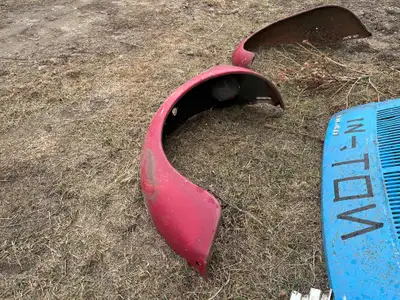 NOT PRETTY BUT WORKABLE ORIGINAL FENDERS NO OTHER PARTS AVAILABLE ___________________ THE JUNKYARD B...