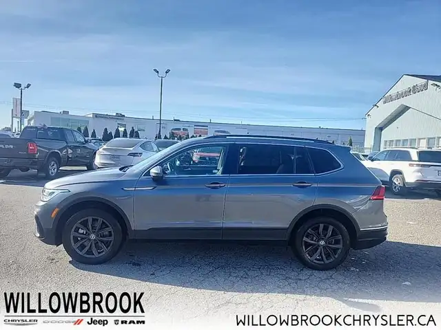 2024 Volkswagen Tiguan Comfortline in Cars & Trucks in Delta/Surrey/Langley - Image 3