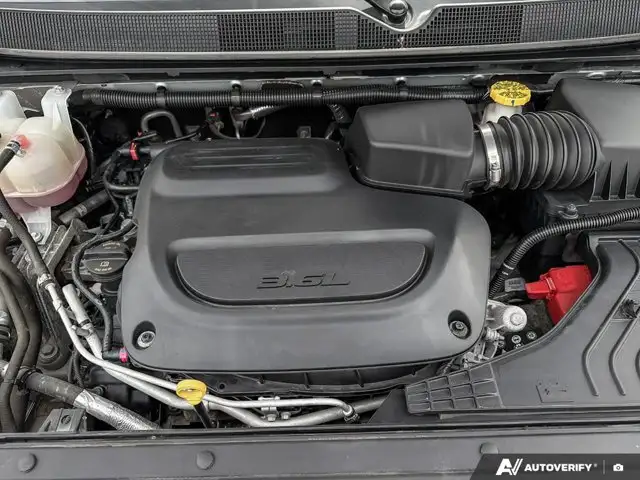 2024 Chrysler Pacifica | Touring-L | Apple CarPlay and Android in Cars & Trucks in Winnipeg - Image 14