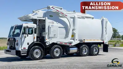 Heavy truck - # STOCK: C-37459 2019 PETERBILT 520 CAMION À ORDURES / VIDANGE CHARGEMENT AVANT 2019 P...