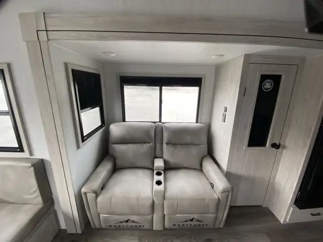 2024 EAST TO WEST Tandara 26RD in Travel Trailers & Campers in Bedford - Image 19