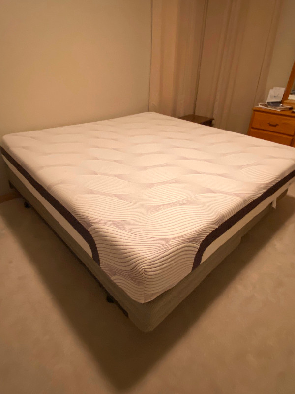 Sealy optimum duo chill king size mattress Beds & Mattresses