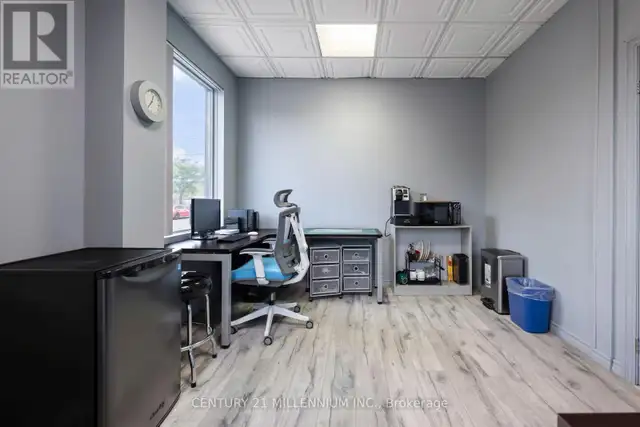 18 - 2355 DERRY ROAD E Mississauga (Northeast), Ontario in Commercial & Office Space for Sale in Mississauga / Peel Region - Image 25