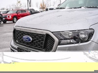 // ACCIDENT FREE!! // // SINGLE OWNER! // Discover the reliability and power of the 2020 Ford Ranger... (image 8)