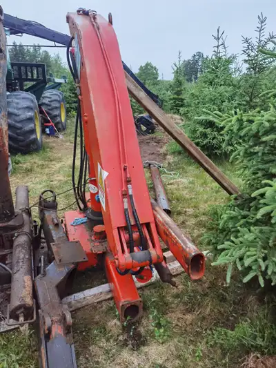Would make a good log loader for tractor,