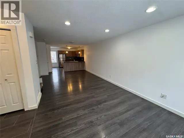 527 Alexandra STREET Weyburn, Saskatchewan in Houses for Sale in Regina - Image 4