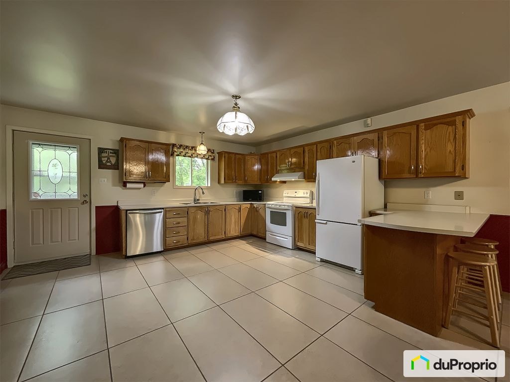 $675,000 - 2 Storey for sale in Granby — photo 3