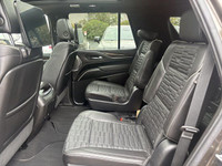 ALG Residual Value. This Cadillac Escalade 4WD delivers a Gas V8 6.2L/376 engine powering this Unkno... (image 9)