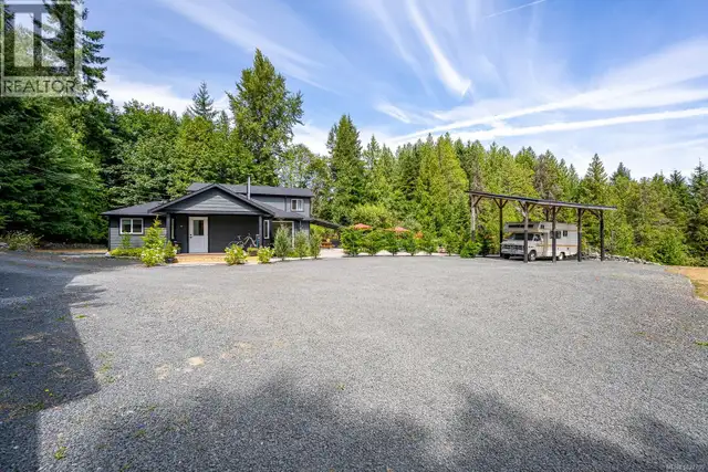 3840 SMALL Rd Courtenay, British Columbia in Houses for Sale in Comox / Courtenay / Cumberland - Image 11