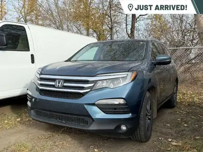 Heated Seats, 3rd Row Seating, DVD Infotainment System, Heated Rear Seats, Sunroof, Bluetooth Connec...