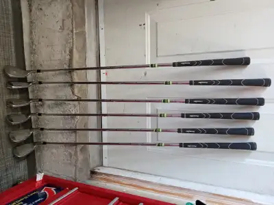 PowerBilt GS2 Golf Club Irons LH, View more