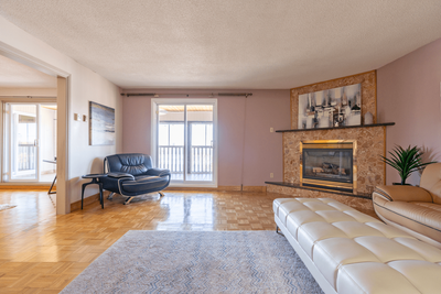 1699 Paris Street Somewhat Walkable More information on Walk Score Welcome home to the Lakeview Apar...