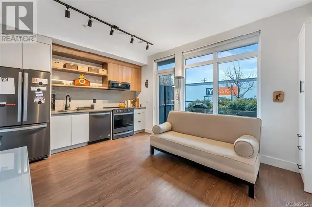 219 515 Chatham St Victoria, British Columbia in Condos for Sale in Victoria - Image 9