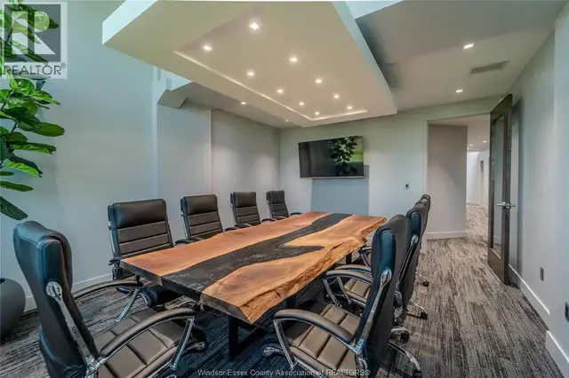 4510 Rhodes DRIVE Windsor, Ontario in Commercial & Office Space for Rent in Windsor Region - Image 10