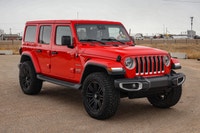 RADIO: UCONNECT 4C NAV W/8.4 DISPLAY,TRANSMISSION: 8-SPEED AUTOMATIC -inc: Tip Start Dana M200 Rear... (image 5)