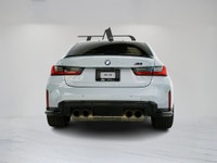 This 2022 BMW M3 Competition is a Canadian vehicle with a clean Carfax report. Combining high-perfor... (image 5)