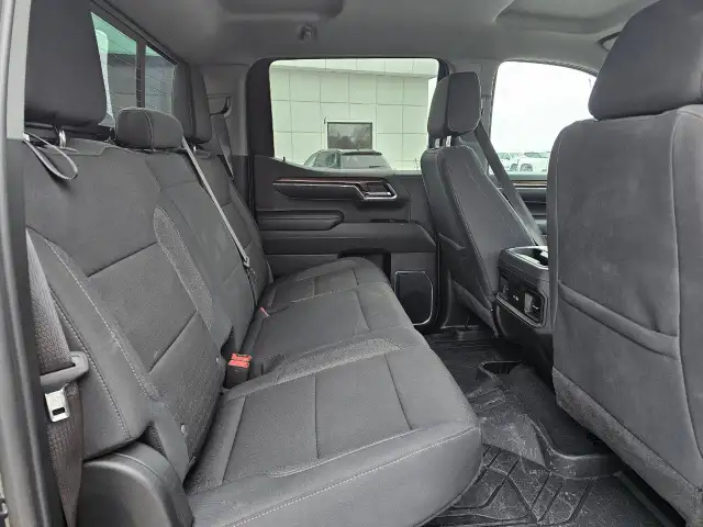 2024 Chevrolet Silverado 1500 in Cars & Trucks in Ottawa - Image 19