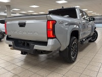 Need a pickup that handles daily work, weekend hauling, and everything in between without asking for... (image 5)