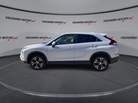 Wheels: 18 x 7J Alloy,Tires: P225/55R18,Body-Coloured Bodyside Cladding and Black Wheel Well Trim,Ra... (image 4)