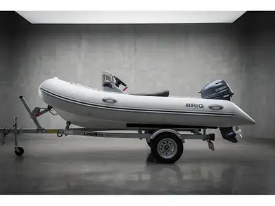 QRK28836K112 Vous ne savez pas quoi choisir entre une motomarine et un pneumatique ? J'ai votre solu...