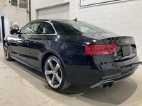 LAudi A5 S LINE AUTOMATIQUE CUIR TOIT MAGS AWD 2016 proposé par AutoStudio 72 à Mirabel se présente... (image 1)