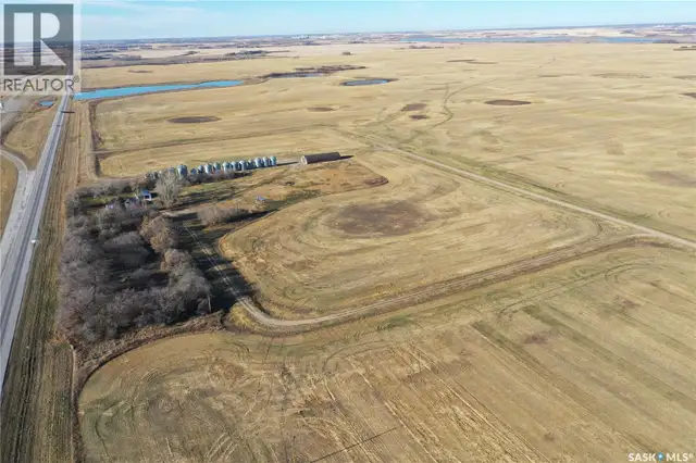 Clavet Acreage Blucher Rm No. 343, Saskatchewan in Houses for Sale in Saskatoon - Image 39