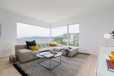 Ocean view 1 Bedroom MURO is a truly walkable lifestyle. Premium ,millwork, cabinetry, fixtures and...
