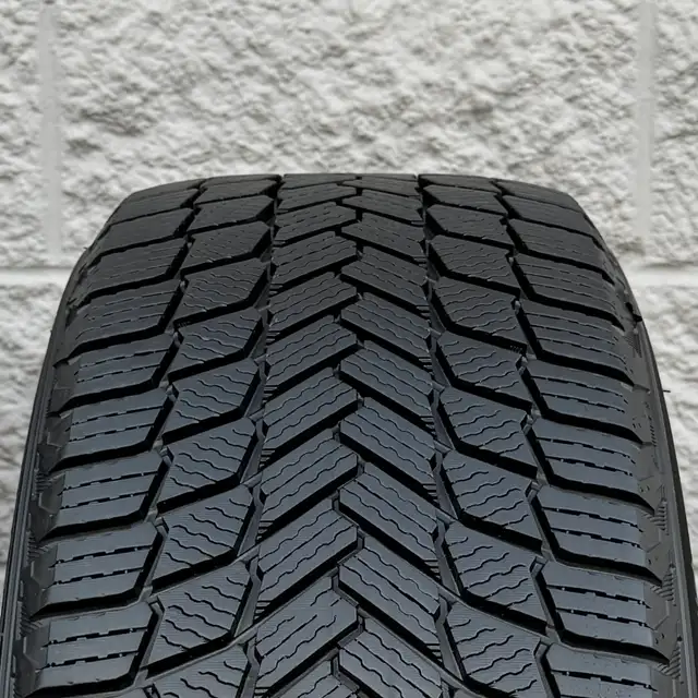 (97%) 4x Volvo XC60 19" OEM Winter Wheels Package in Tires & Rims in City of Toronto - Image 10