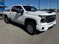 One Owner, 6.6L Diesel, Premium Pkg, Power Steps, 5th Wheel Pkg, Heads Up Display, Power Sunroof, Cl... (image 2)