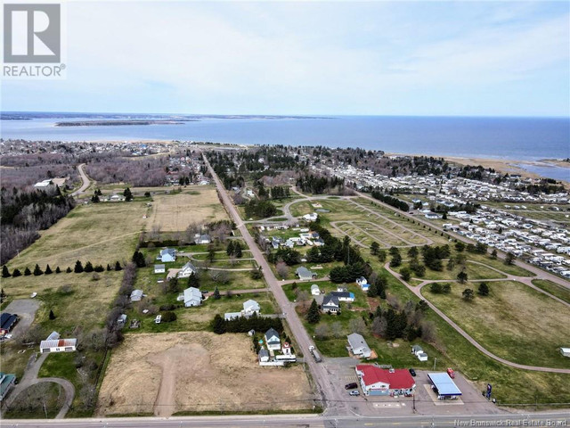 674 Main Street Shediac, New Brunswick in Land for Sale in Moncton - Image 3