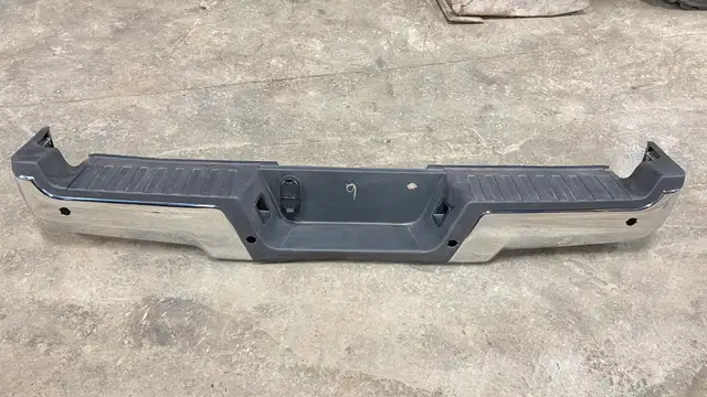 Take-off REAR BUMPERS 2021 Ford F250 F350 NEW - Jasper Auto in Auto Body Parts in Edmonton - Image 2