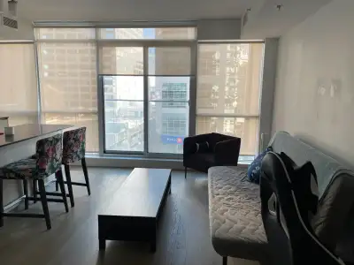 199 Slater is steps from Parliament Hill; some of the City’s best restaurants, galleries and shoppin...