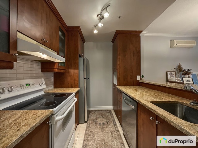 $354,700 - Condominium for sale in Ahuntsic / Cartierville — photo 2